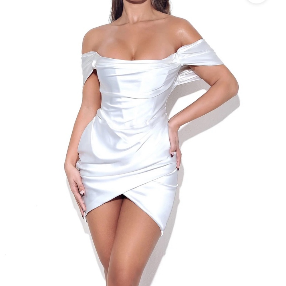 Miss Circle Off the Shoulder White Corset Dress